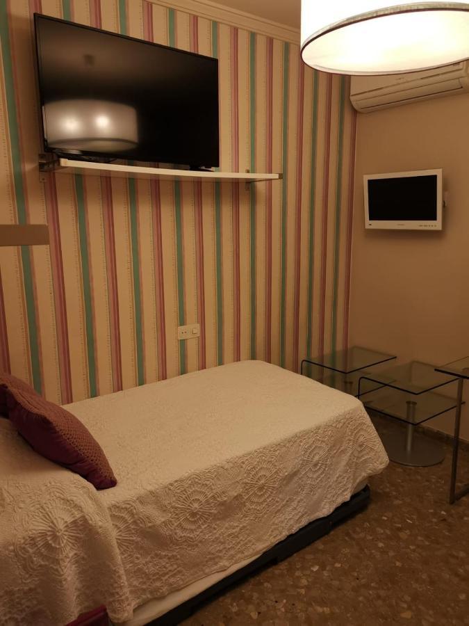 Apartamento Cream Mrz Rentals Jerez de la Frontera Exterior photo